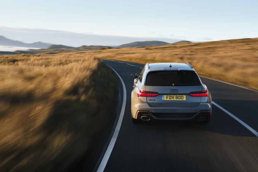  Audi RS6 Avant (C8) 2020 года  (UK) (фото 41 из 150)